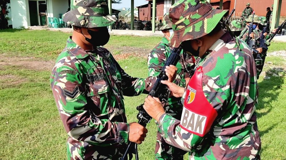 Prajurit TNI saat lakukan kegiatan rutin TW. lV Latbakjatri