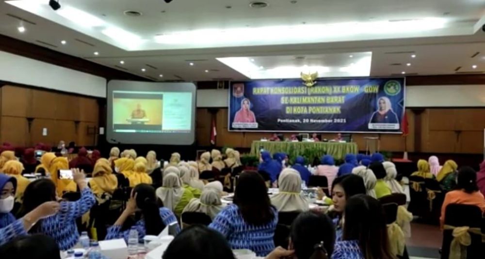 Rapat konsolidasi BKOW, ketua DPD RI sampaikan peran perempuan dalam perekonomian Nasional