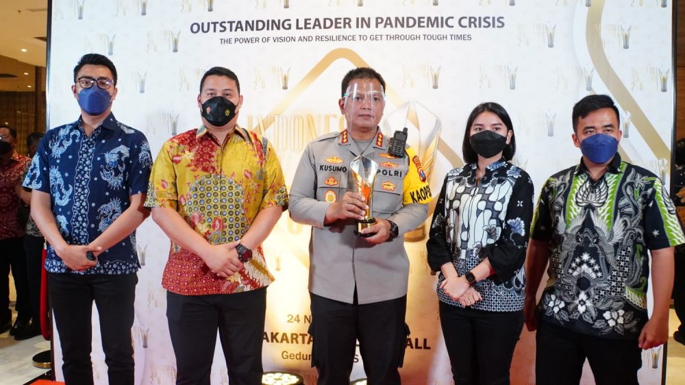 Polresta Sidoarjo Raih Indonesia Award Penanganan Sosial Masa Pandemi