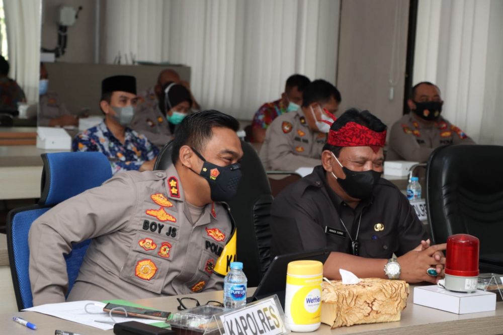 Kapolres Nganjuk AKBP Boy Jeckson Situmorang saat Rakor