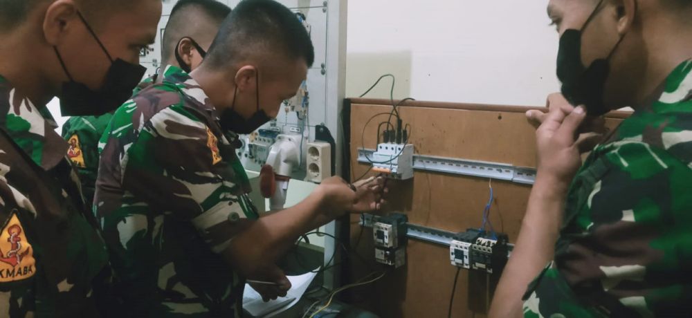 Siswa Kodiklat TNI AL Lattek di Dopusbektim