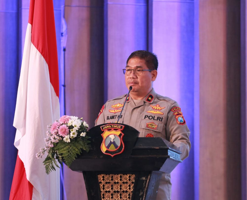 Wakapolda Jatim Brigjen Pol Slamet Hadi Supraptoyo saat memberikan sambutan