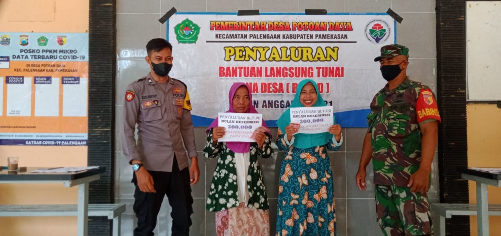 Babinsa Koramil 0826/08 Palengaan dan Bhabinkamtibmas saat dampingi BLT-DD