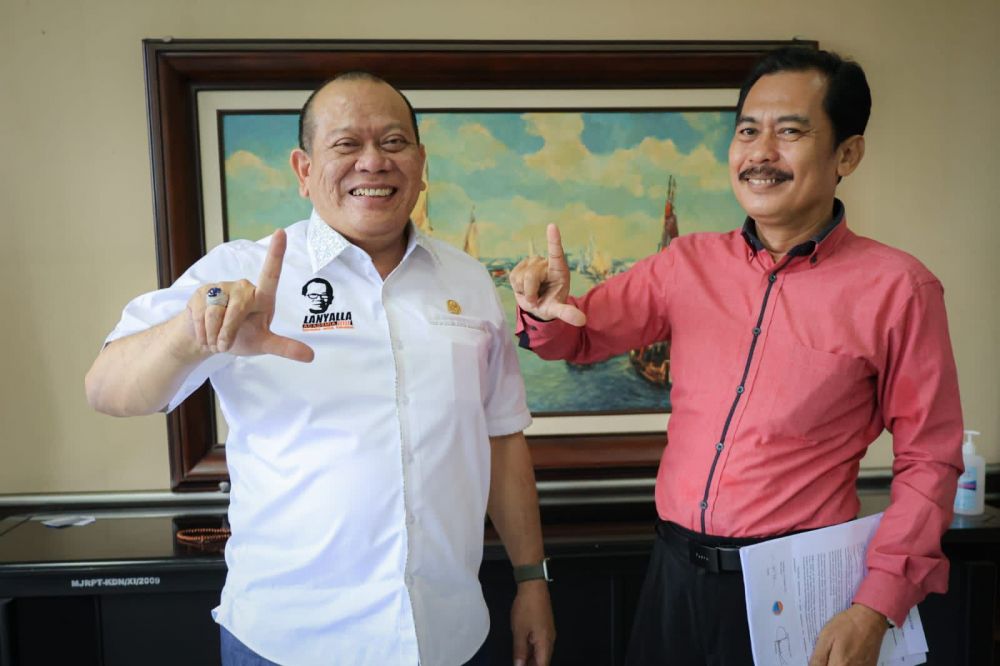 Ketua DPD RI AA LaNyalla Mahmud Mattalitti bersama ketua PMPN