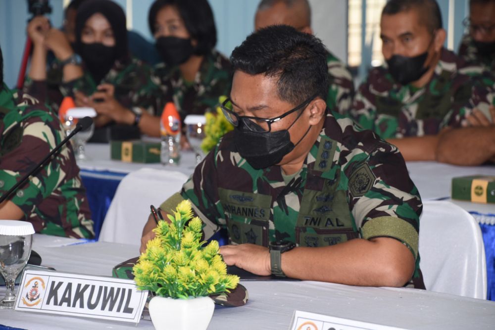 Kakuwil Kodiklatal Kolonel Laut (S) Johanes Tambunan