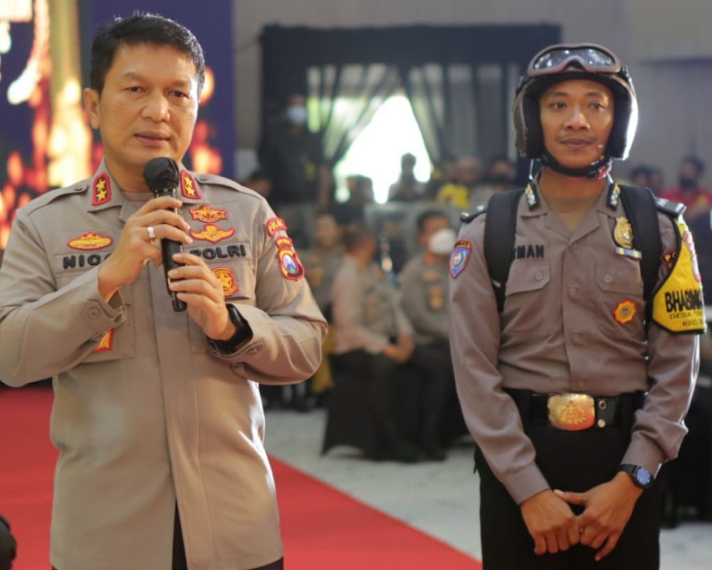 Kapolda Jatim Award 2022 Berikan Sejumlah Penghargaan