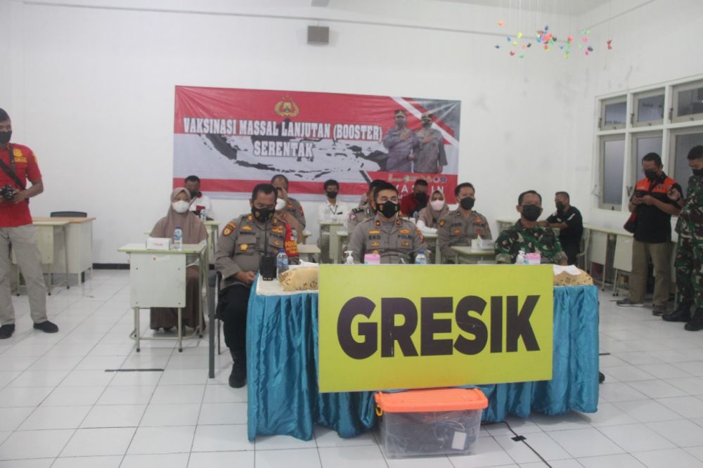 Tampak Wakapolres Gresik Kompol Eko Iskandar saat menghadiri acara vaksin anak