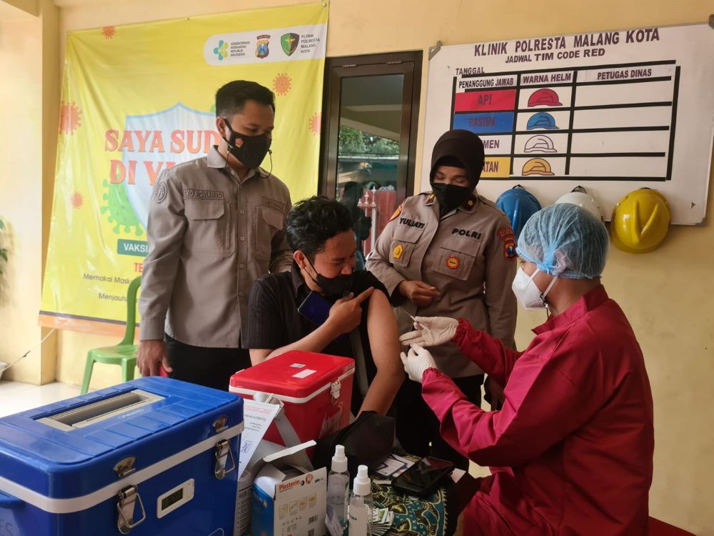 Polresta MaKota saat gelar Piramida dan Vaksin Booster untuk para media