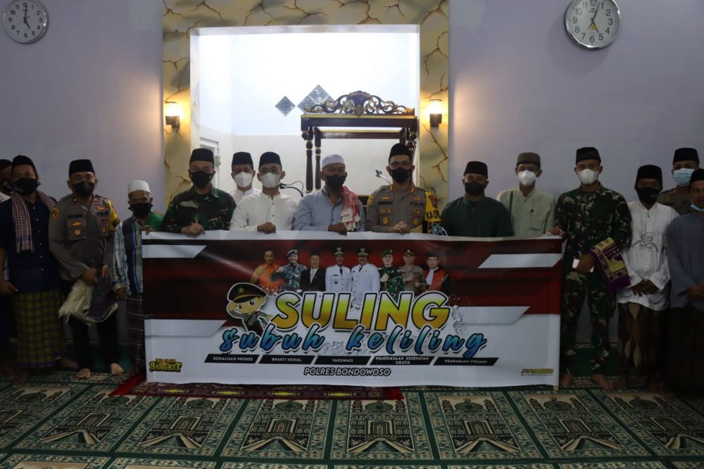 Kapolres Bondowoso Bersama Dandim Gelar Vaksin Program Suling