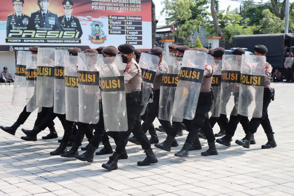 Anggota Dalmas mendapatkan pembekalan jelang Pilkades 