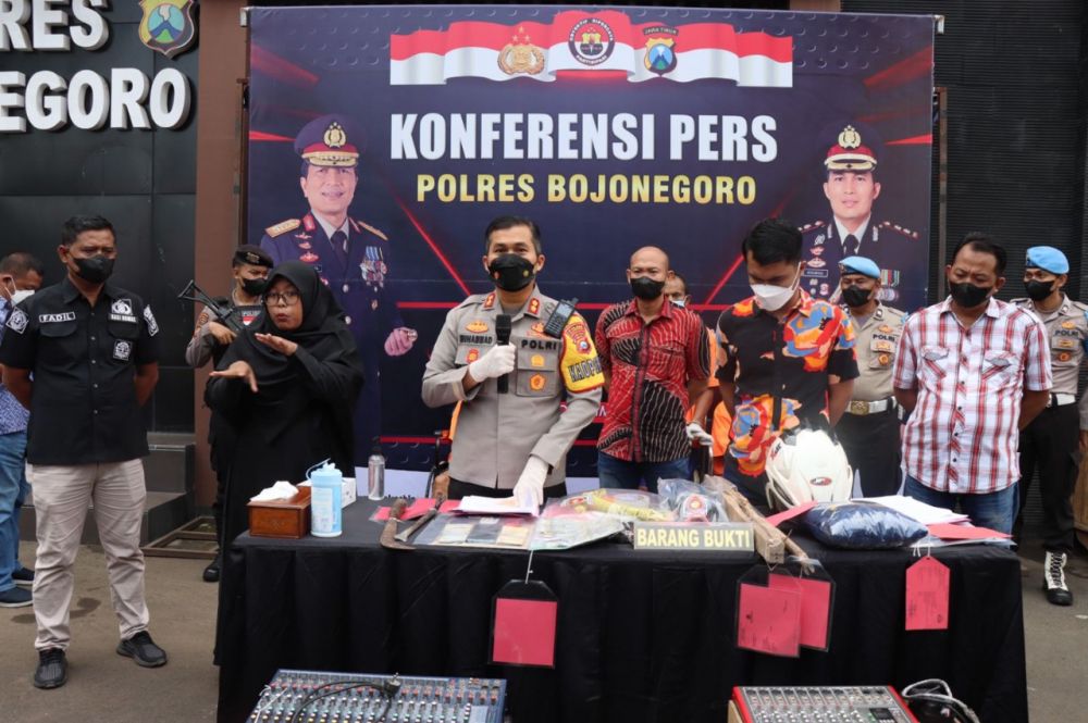 Satreskrim Polres Bojonegoro Amankan 3 Tersangka Pelaku Curas