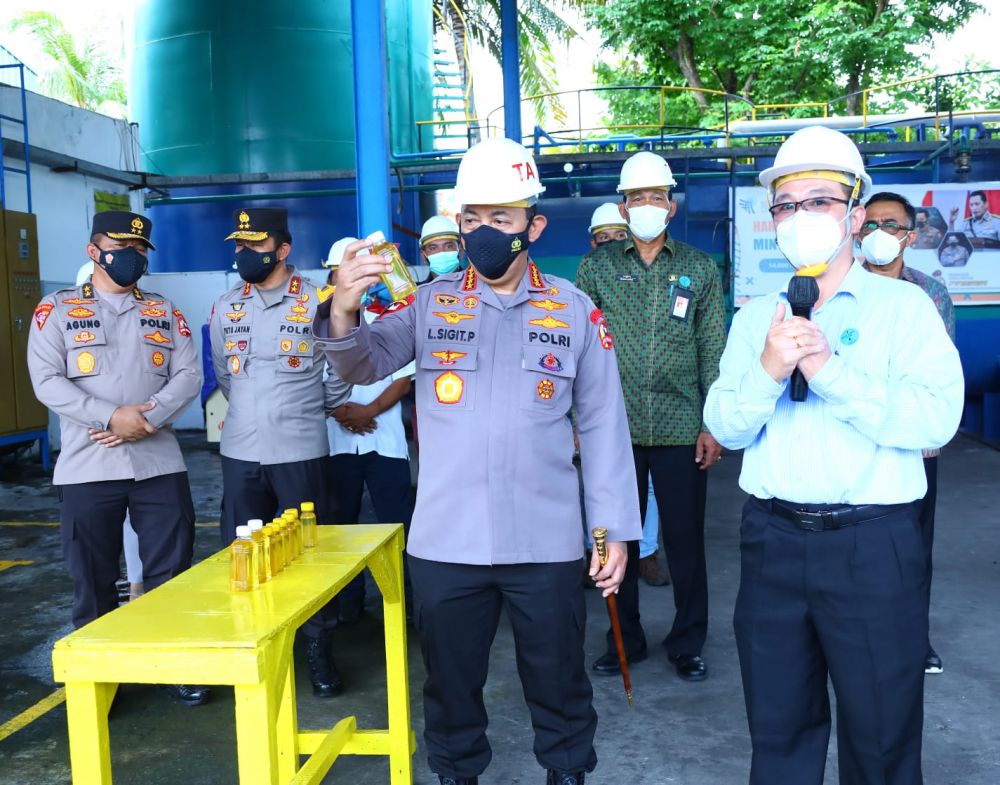 Kapolri Jenderal Listyo Sigit Prabowo saat tinjau pabrik Migor di Bali