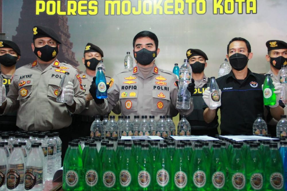 Polresta Mojokerto Jelang Ramadhan Amankan 430 Miras Ilegal