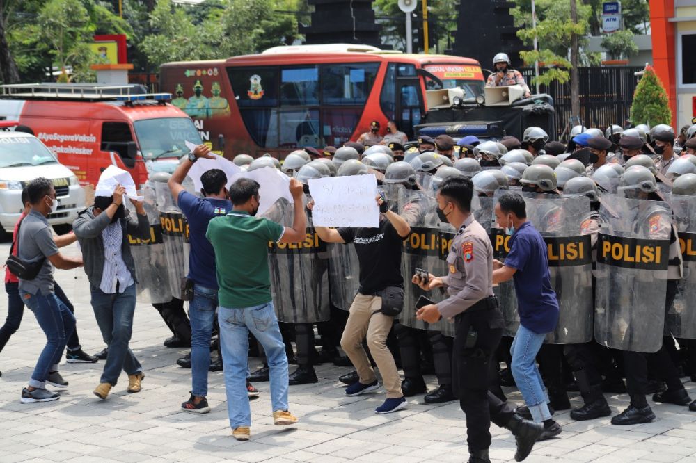 Ditsamapta Polda Jatim saat gelar Asistansi dan supervisi di Polres Gresik 