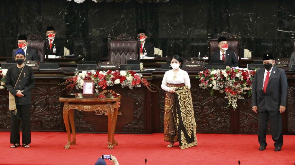 Ketua DPD RI AA LaNyalla Mahmud Mattalitti saat sidang bersama DPD dan DPR