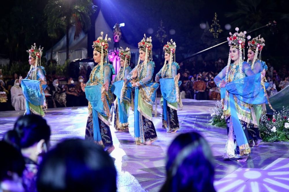 Tari-tarian warisan budaya yang disajikan saat acara Canthing Jawi Wetan Go Global