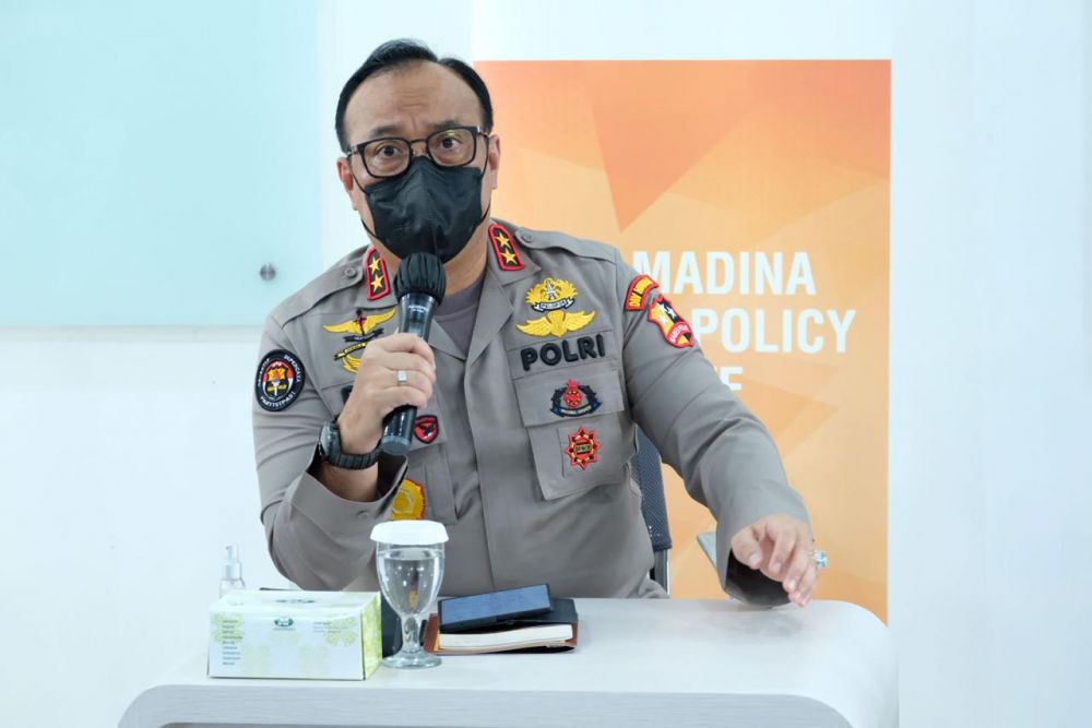 Kadiv Humas Polri Irjen Pol Dedi Prasetyo saat memberikan keterangan