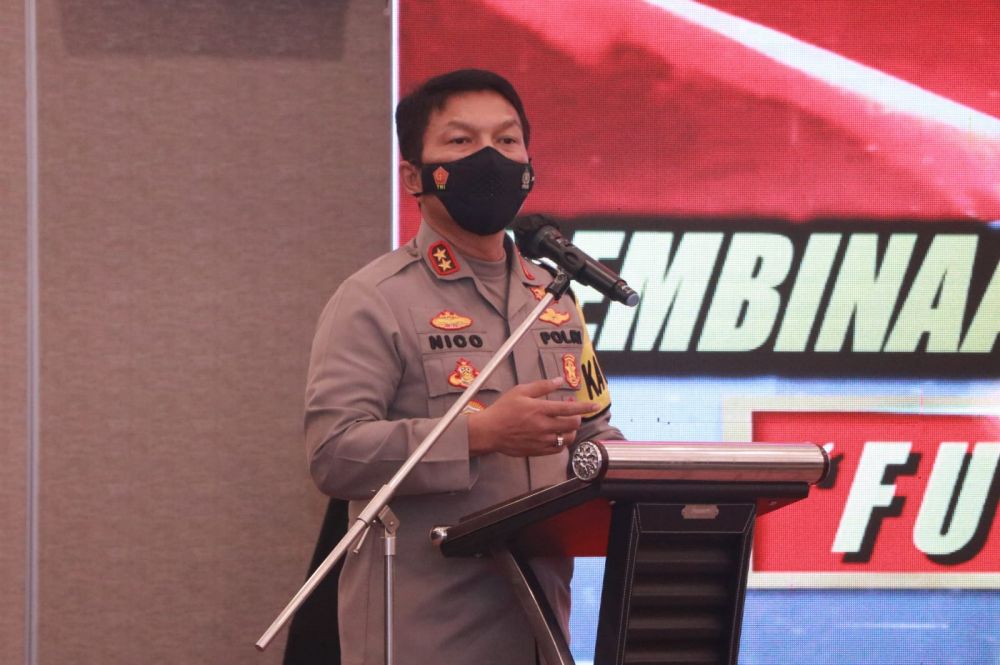 Kapolda Jatim Irjen Pol Dr Nico Afinta saat memberikan sambutan