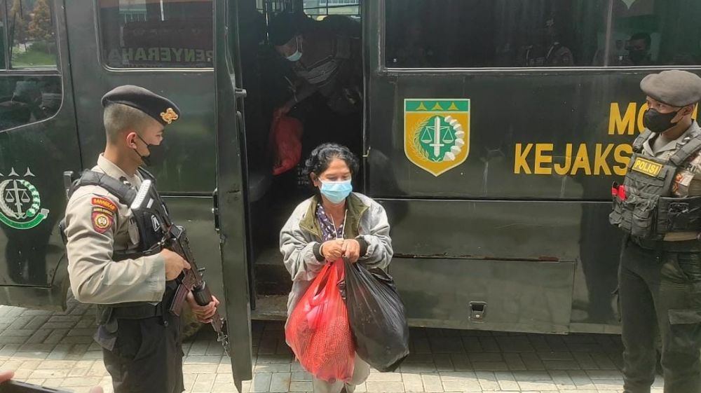 Penghuni rutan Polres Gresik mulai di pindahkan