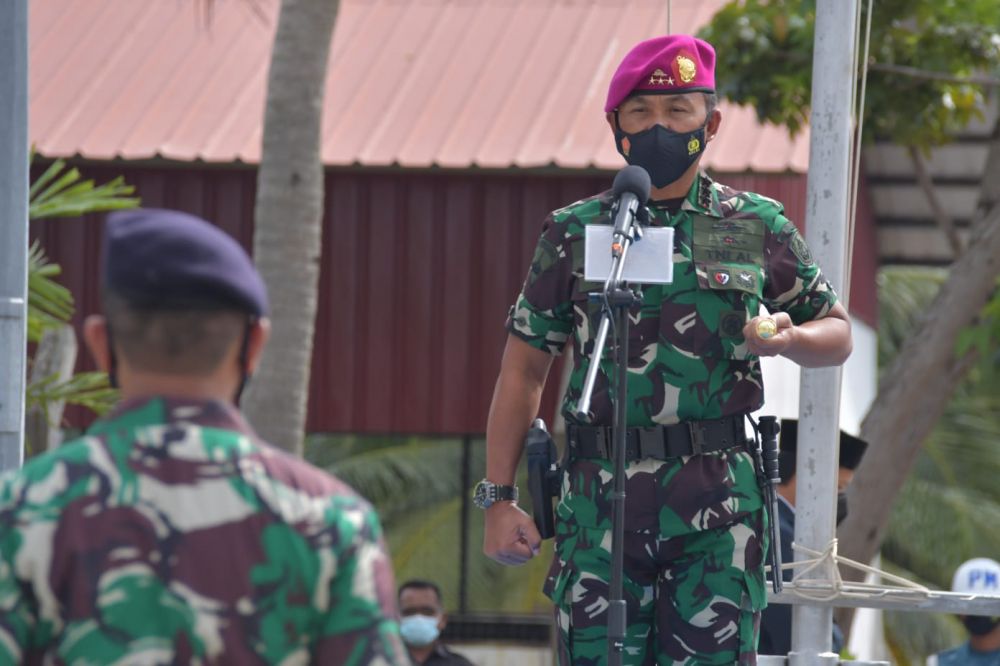Dankodiklatal Letjen TNI Marinir Suhartono saat membuka pendidikan calon prajurit Matra Laut