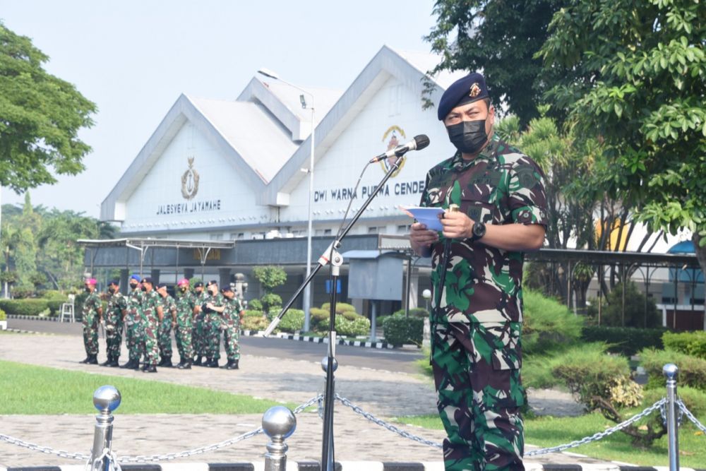 Danpuslatlekdasen Kolonel Laut (P) Lukman Kharis