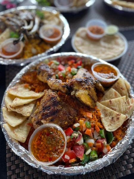 Kuliner Salmano hanya ada di Hotel Maxone Dharmahusada Surabaya 