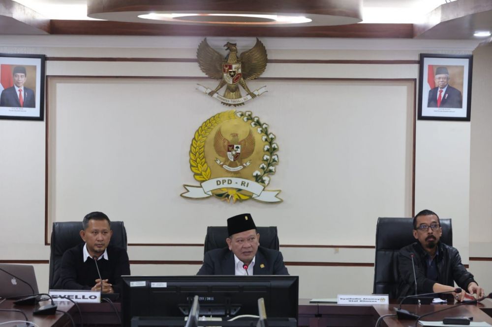 Ketua DPD RI AA LaNyalla Mahmud Mattalitti saat memberikan sambutan 
