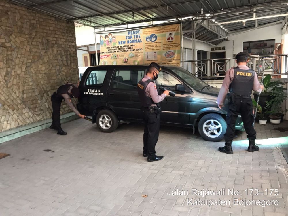 Polres Bojonegoro lakukan pengamanan Jum'at Agung di beberapa tempat ibadah