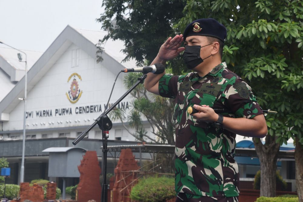 Danpuslatopsla Kolonel Laut (P) Lukman Kharish