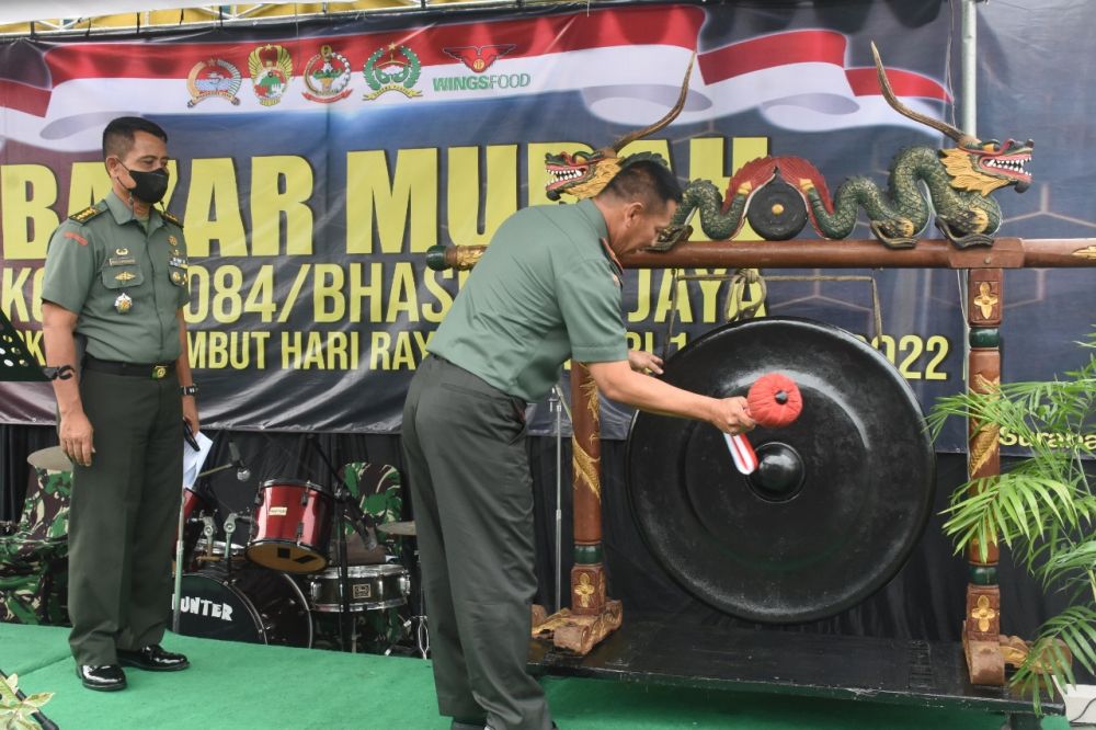 Danrem 084/BJ Brigjen TNI Widjanarko saat membuka kegiatan bazar