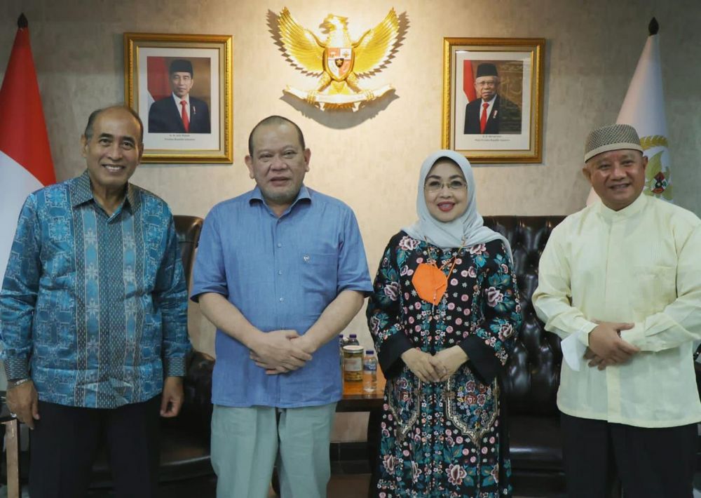 Ketua DPD RI AA LaNyalla Mahmud Mattalitti saat terima audiens Kesthuri