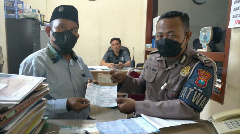 Satlantas Polres Tulungagung berikan sanksi tilang ke sopir bus Harapan Jaya