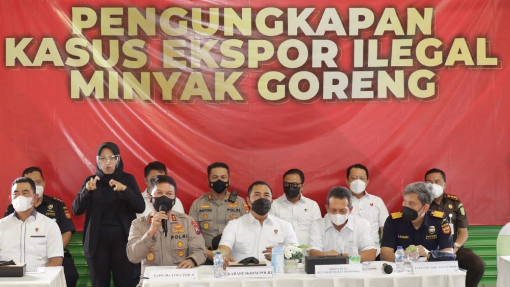 Polres Tanjung Perak Dibantu Ditreskrimsus Polda Jatim Ungkap Kasus Ekspor Ilegal Migor Kemasan