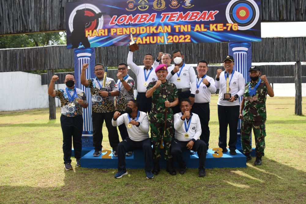 Tim Kodiklatal mendominasi juara menembak eksekutif