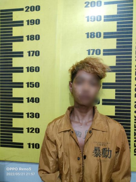 Tersangka diamankan Polsek Kedungwaru beserta barang buktinya