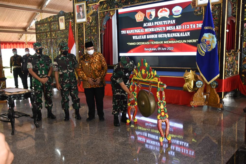 Danrem 084/BJ Brigjen TNI Widjanarko resmi tutup TMMD ke 113