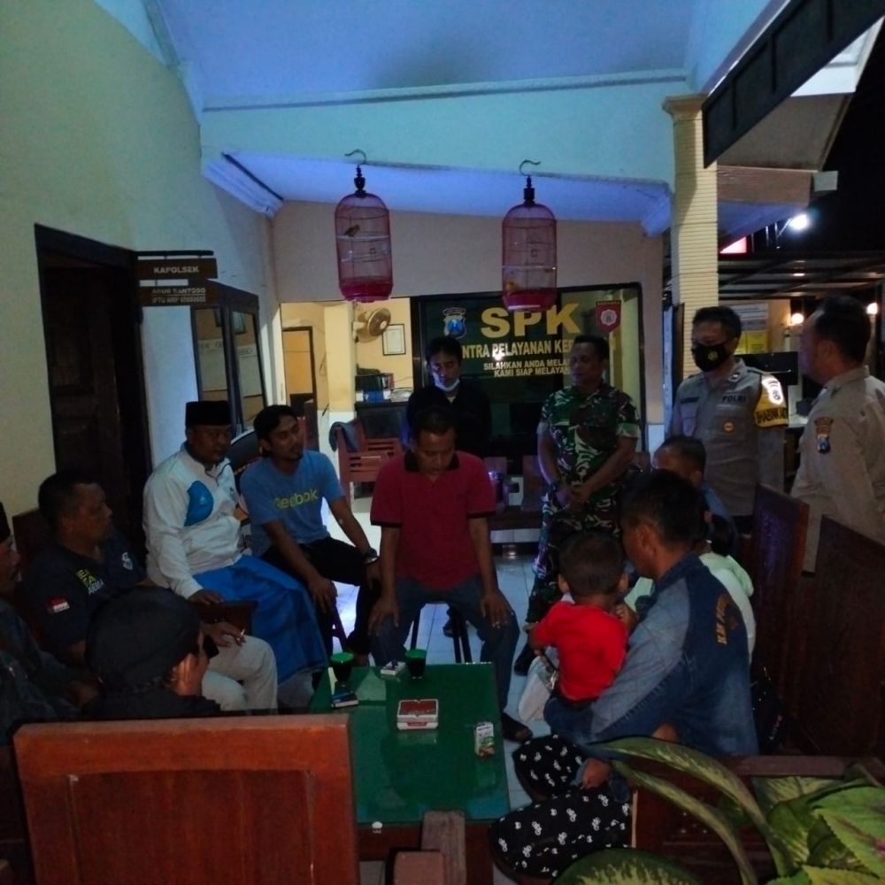 Polres Probolinggo Kota bersama 3 Pilar edukasi dan mediasi warga terkait isu santet