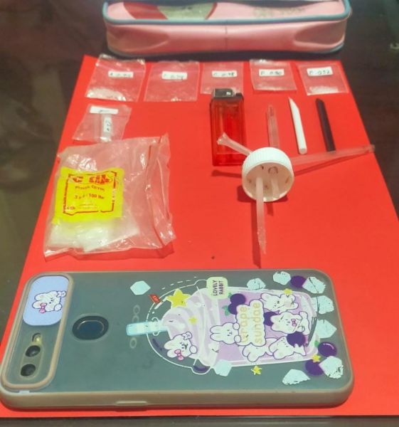 Tersangka diamankan Polres Mojokerto beserta barang buktinya