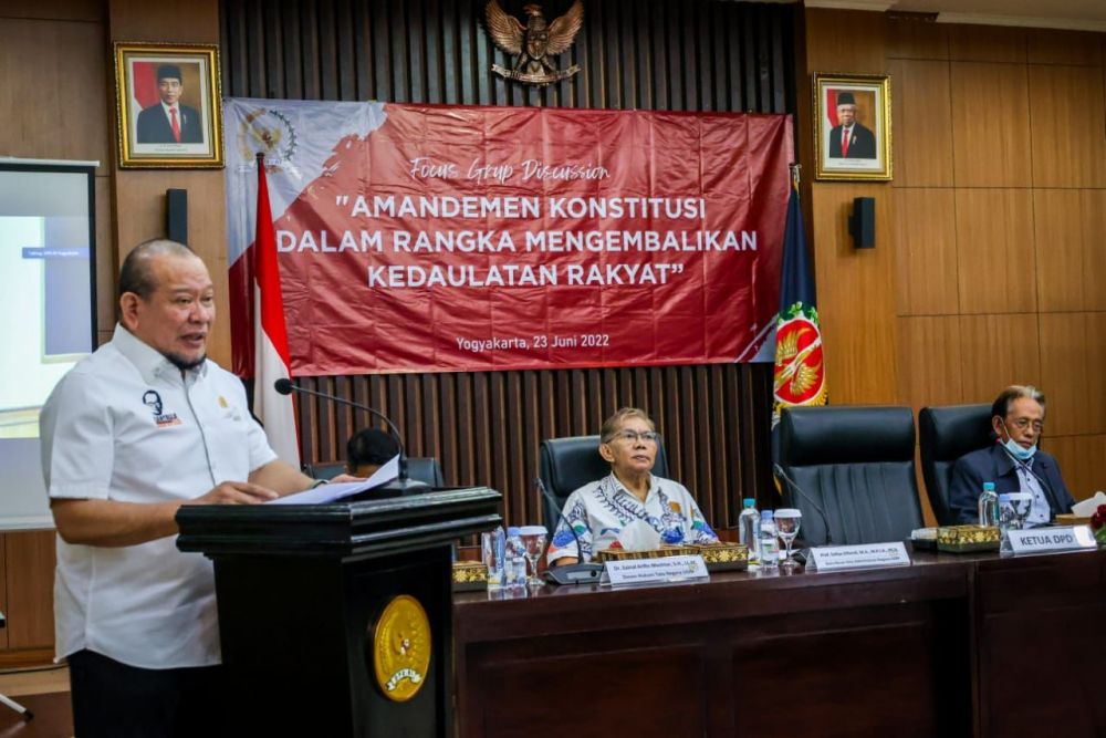Ketua DPD RI AA LaNyalla Mahmud Mattalitti saat memberikan sambutan