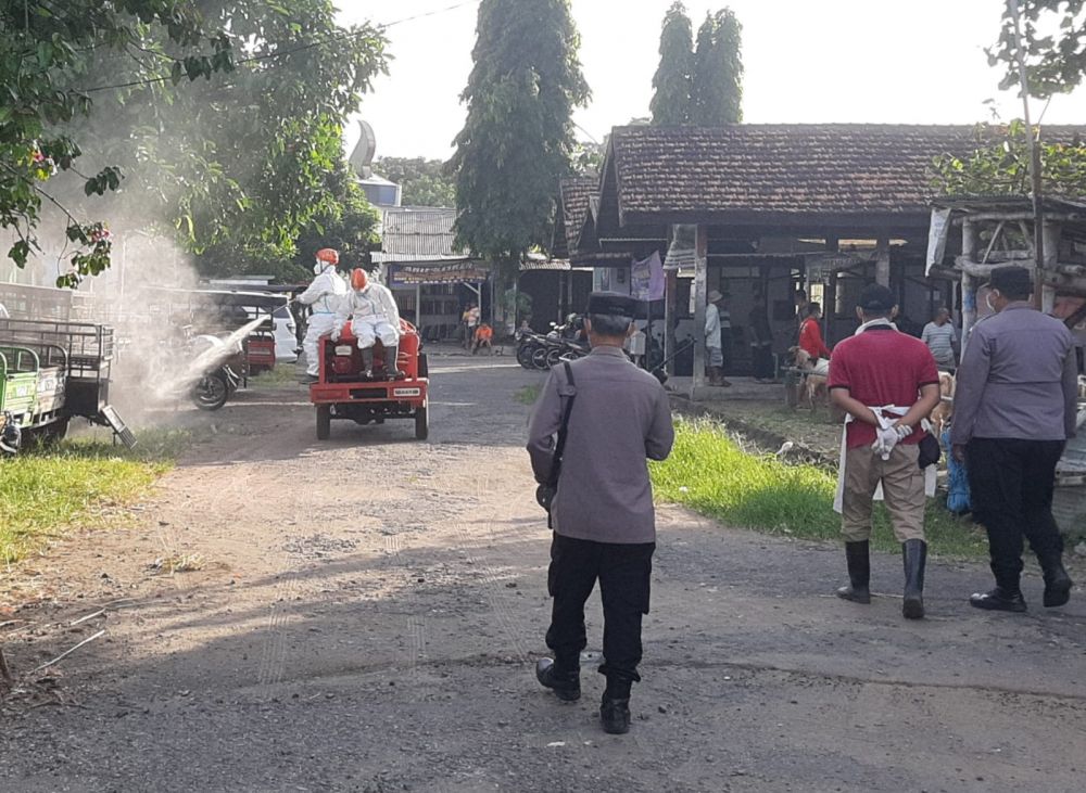 Polres Kediri Kota buka pasar hewan PD Joyoboyo dan lakukan pengawasan