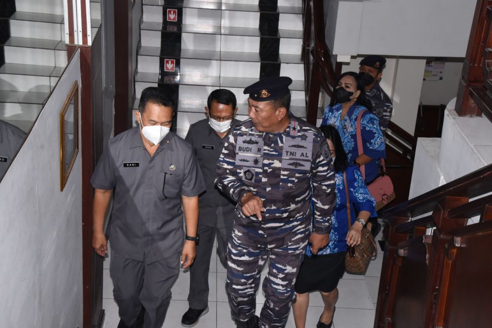 Kodiklatal Terima Kunjungan Ketua Umum Pengurus Pusat Yayasan Hang Tuah