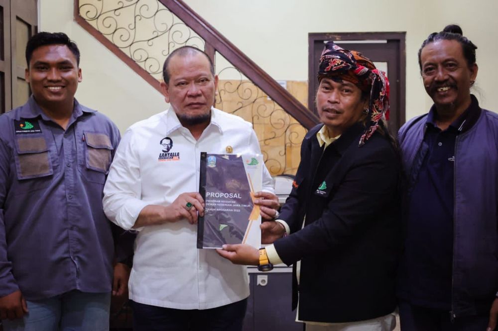 Ketua Presidium M Taufik Hidayat saat bertemu Ketua DPD RI AA LaNyalla Mahmud Mattalitti