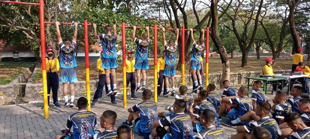 Siswa Dikmaba lakukan samapta akhir