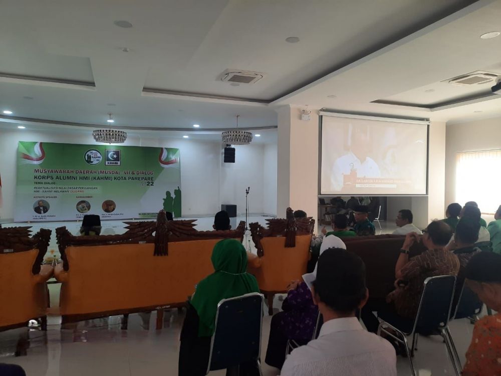 Ketua DPD RI AA LaNyalla Mahmud Mattalitti saat Vidcon