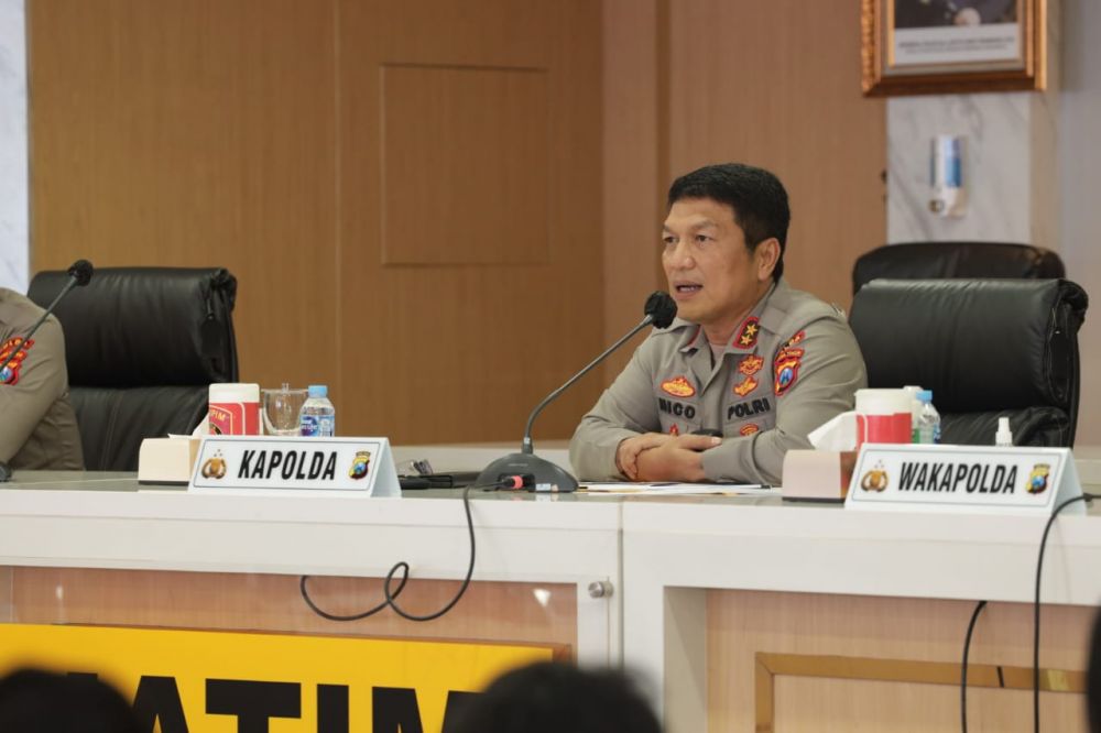 Kapolda Jatim Irjen Pol Dr Nico Afinta 