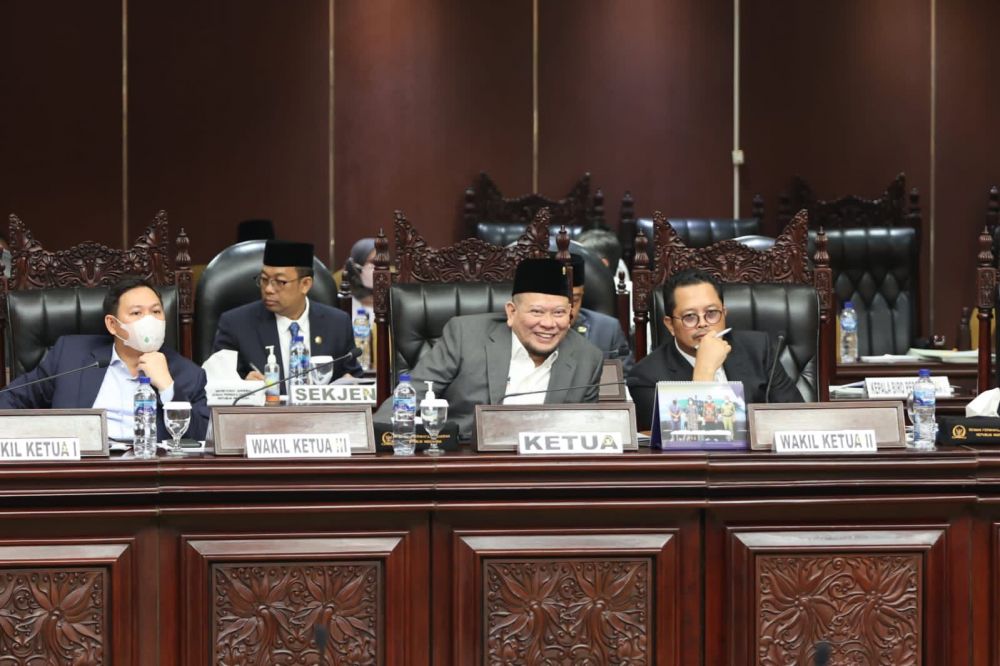 Ketua DPD RI AA LaNyalla Mahmud Mattalitti saat sidang Paripurna