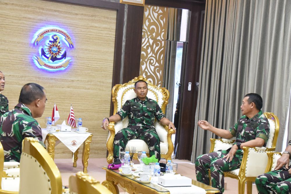 Dankodiklatal Letjen TNI Marinir Suhartono terima kunjungan tim penilai bulan Trisila TNI AL
