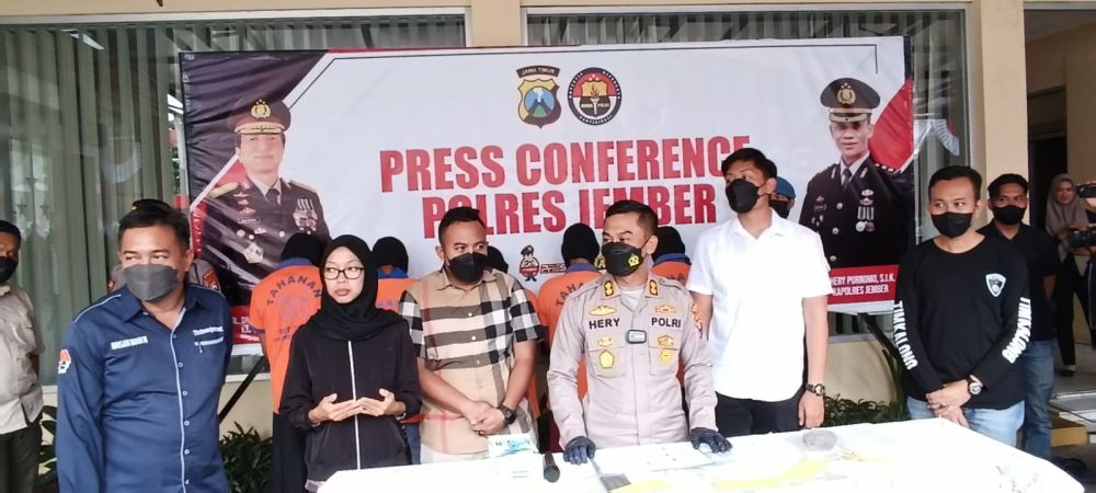 Polres Jember amankan tersangka beserta barang buktinya