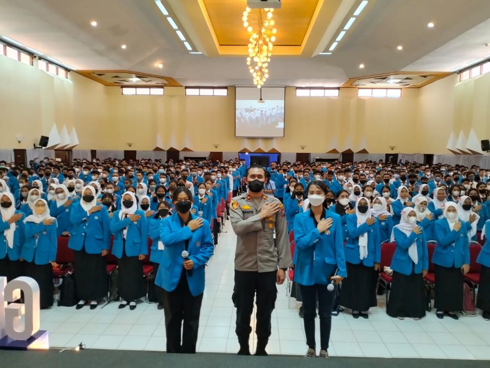 Polisi sosialisasi terkait radikalisme dan korupsi ke mahasiswa baru ITN Malang