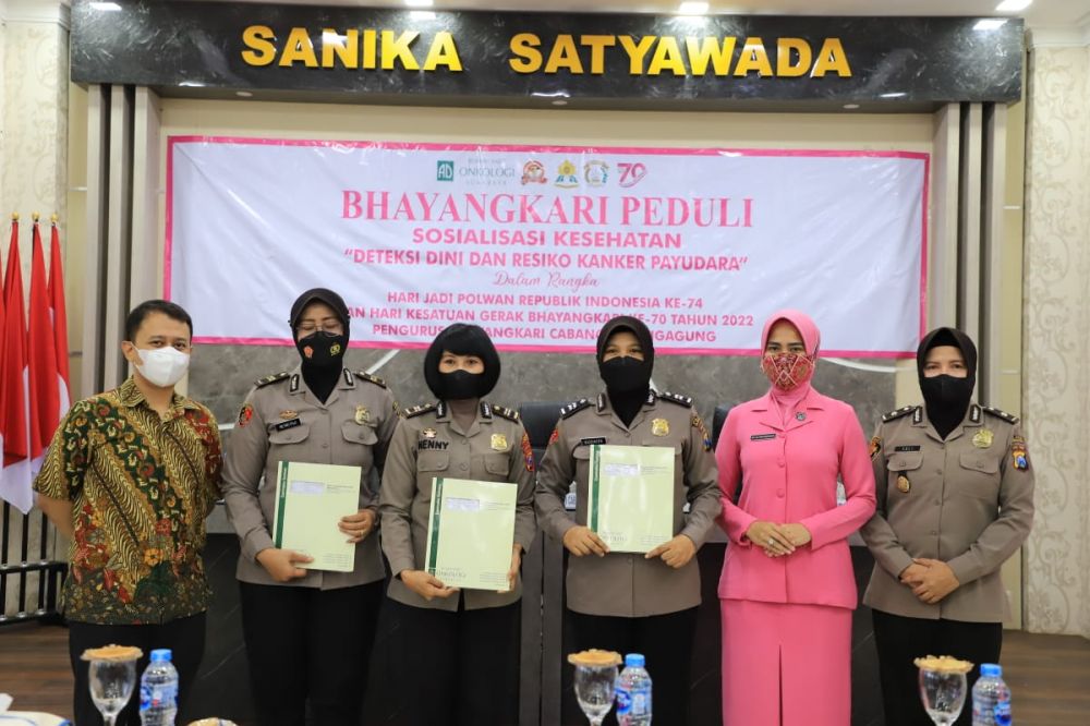 Polres Tulungagung gelar Health Education di HUT Polwan ke-74